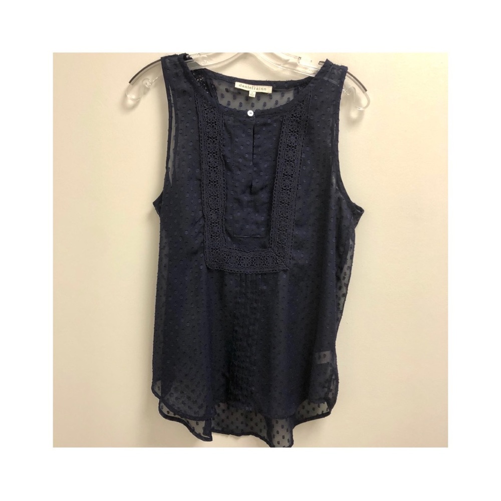Daniel Rainn Top